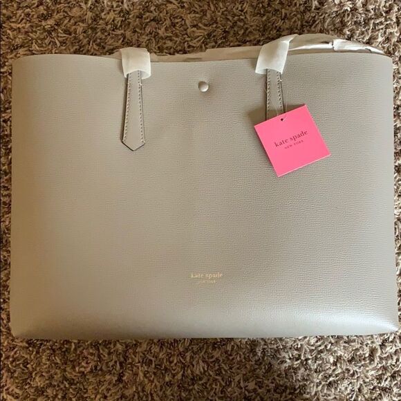 Kate Spade Tote - Picture 1 of 5
